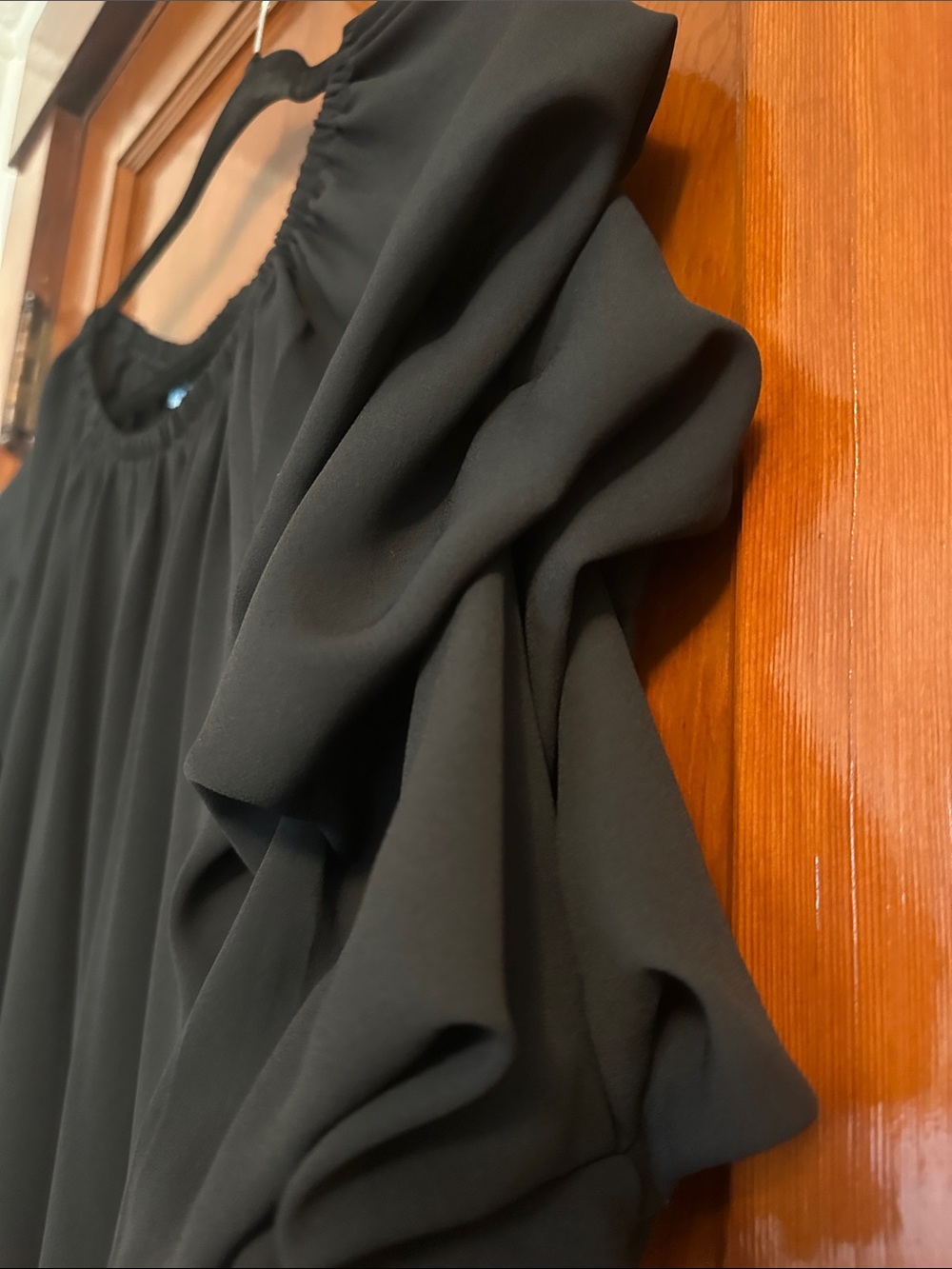 CeCe Black Puff-Sleeve Tie-Hem Blouse - Picture 2 of 4